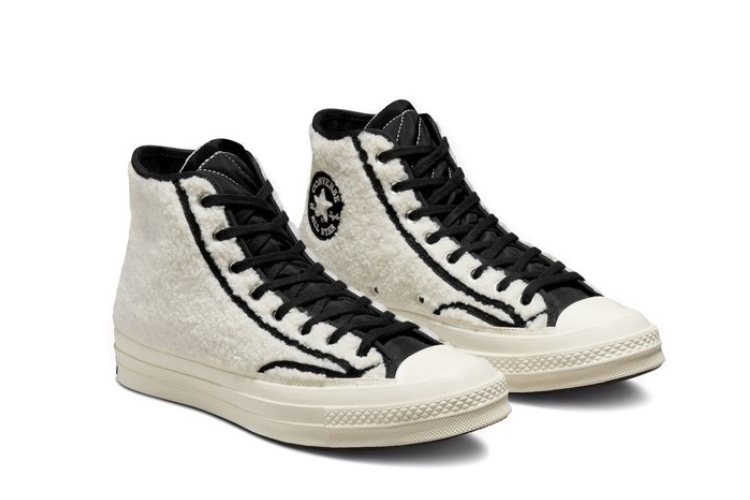 najudobniji-par-patika-za-zimske-odmore-converse-cozy-utility