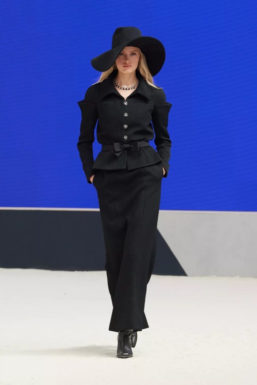 fall-winter-haute-couture-chanel-8