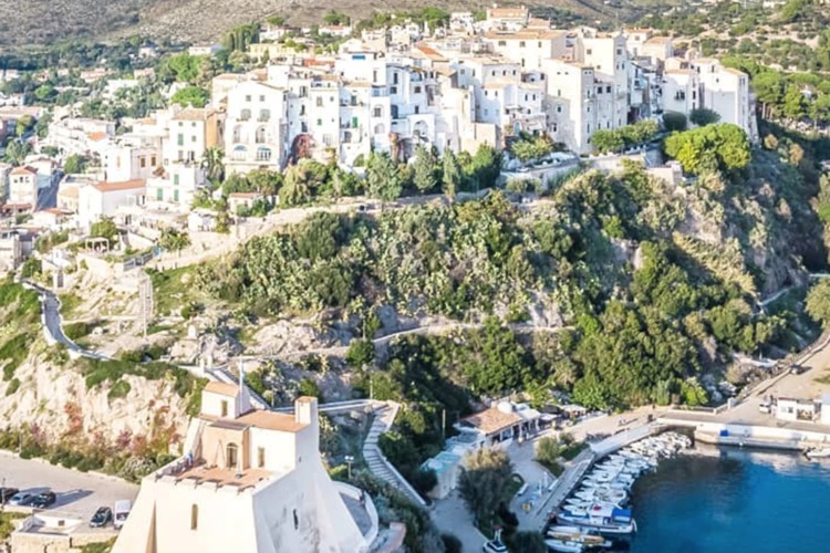 Sperlonga, Latina