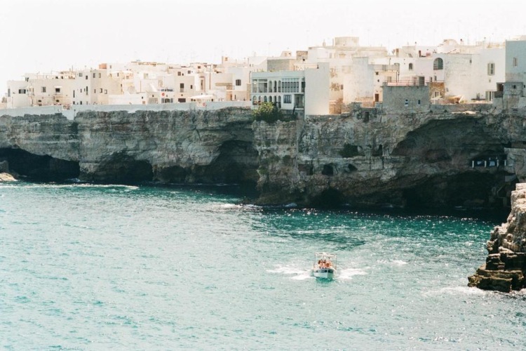 Polinjano a Mare,  Bari