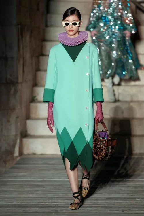 gucci-predstavio-kolekciju-resort-2023-pod-nazivom-cosmogonie