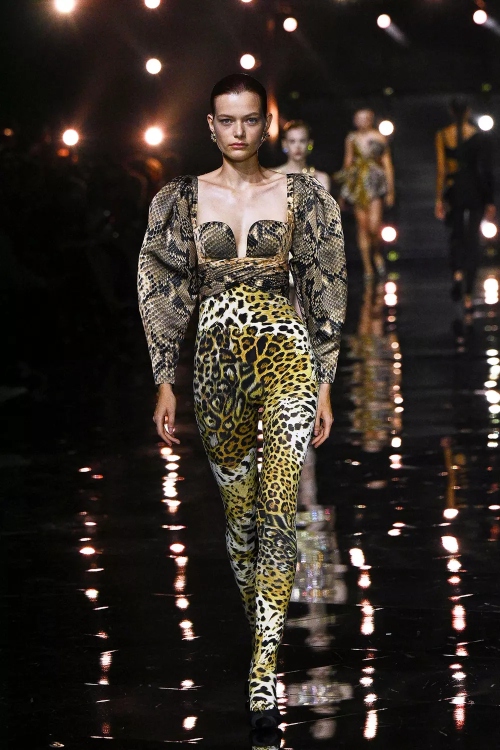 roberto-cavalli-ss-2023-kolekcija-10