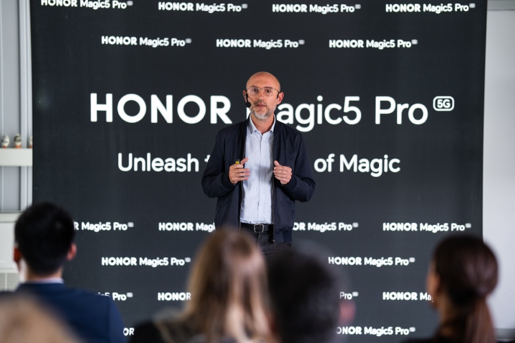 honor-magic-5-pro-srbija-6