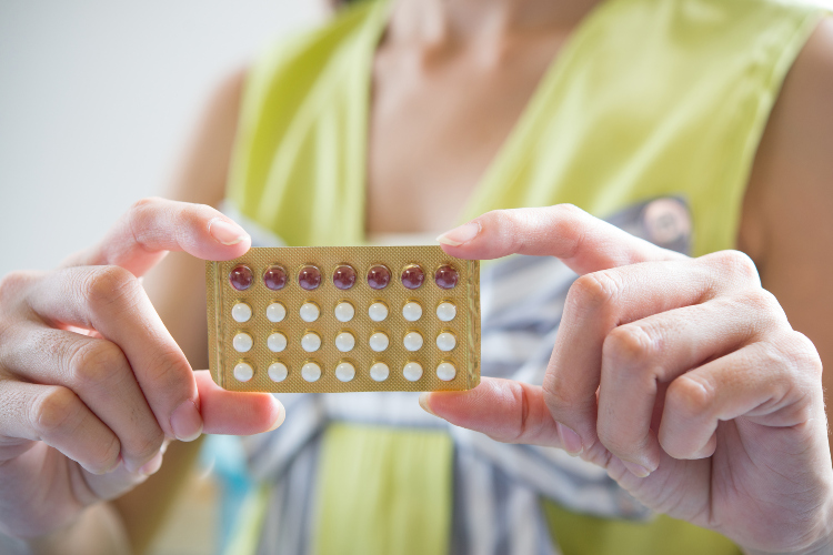 zbog-cega-kasni-menstruacija-5