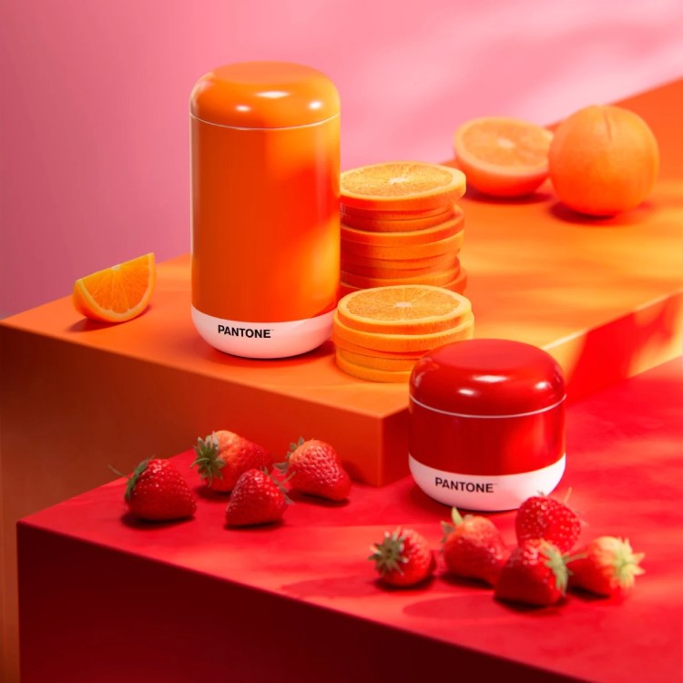 hm-home-pantone-7