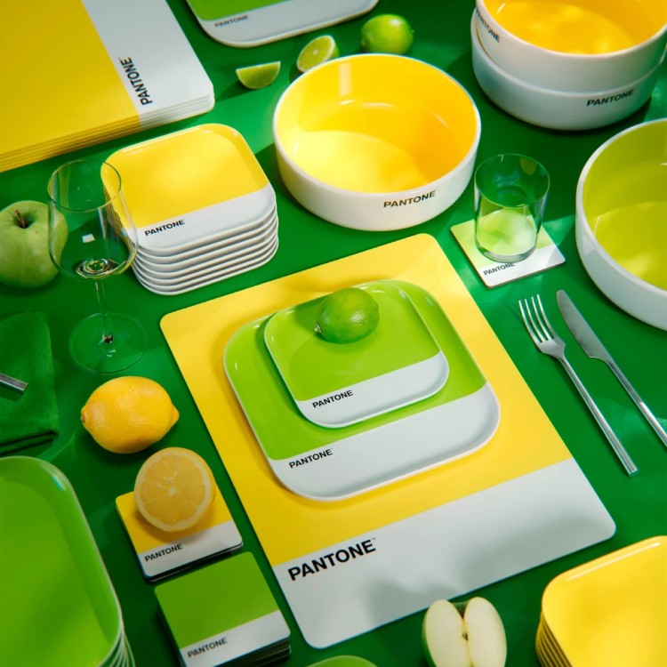 hm-home-pantone-10