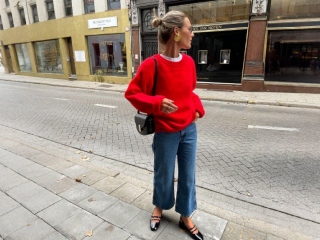 Toplije od kapućina, šik poput Pariza – crveni džemper je neophodan za jesen