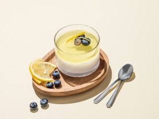 Najlakši letnji desert koji svi prave: lemon pie u čaši