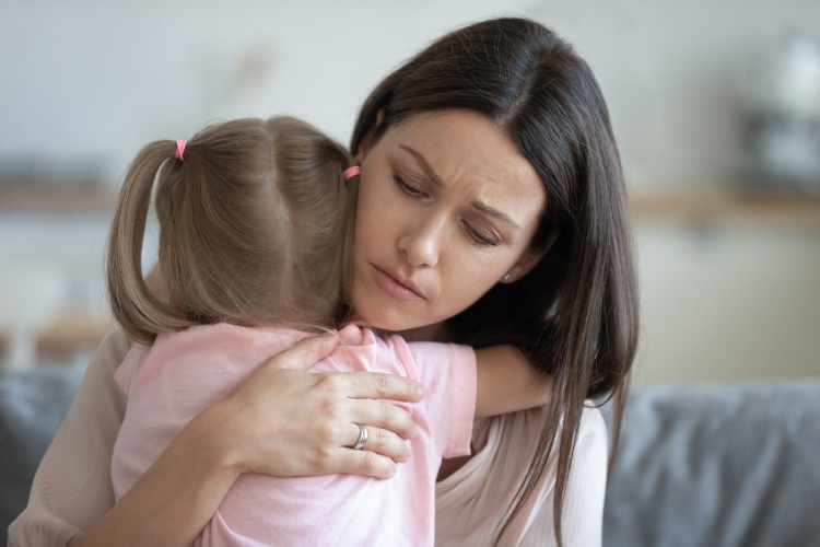 Zašto se osećate kao da ste loša mama?