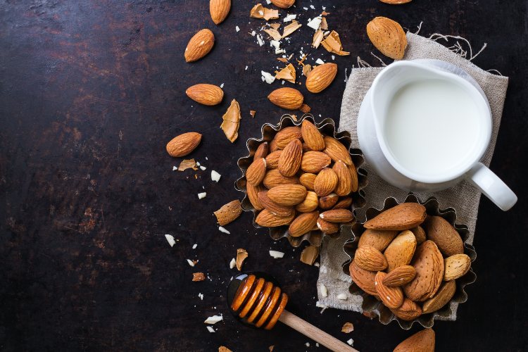 Bademovo mleko: 5 osnovnih prednosti u vašoj ishrani