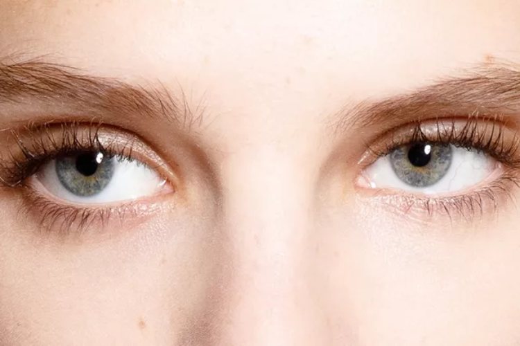 Kreme sa retinolom koje će učiniti da bore oko očiju postanu prošlost
