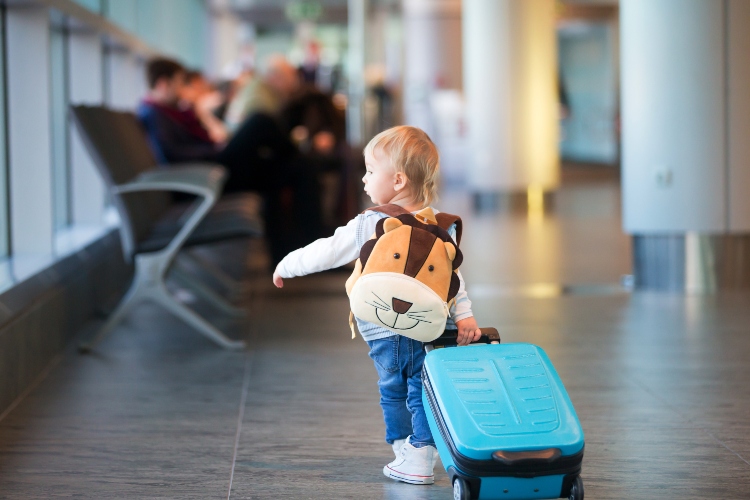 Šta je potrebno da imate pri ruci kada prvi put letite avionom sa dvogodišnjakom?