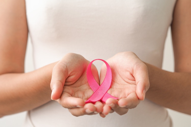 Mesec borbe protiv raka dojke: Poruke 5 poznatih žena o njihovoj životnoj „avanturi“