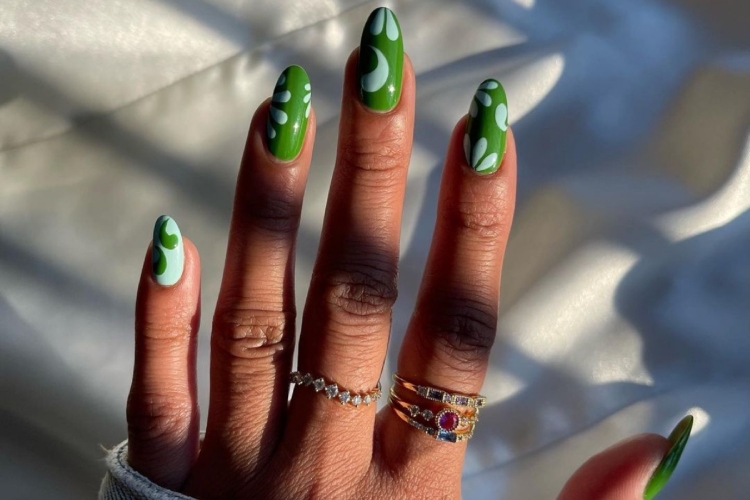 4 prelepa laka za nokte u zelenim nijansama