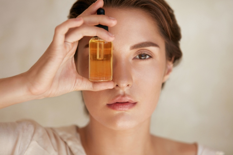 Sjaj i antiaging: Najbolja ulja za lice za svaki tip kože