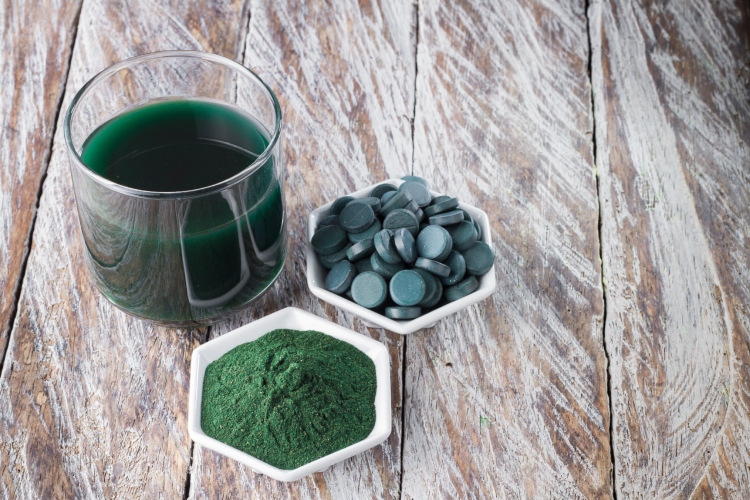 Domaća maska ​​sa spirulinom za blistavu kožu