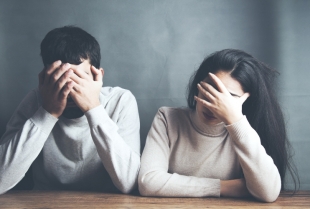 5 načina na koje vam prijatelji mogu uništiti brak