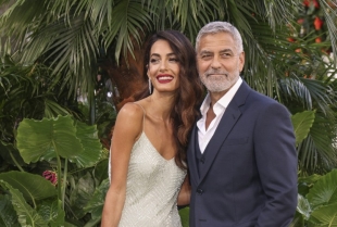 Amal Kluni: dva savršena #inspo izgleda za večernje izlaske
