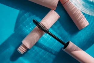 Transparentna maskara: 3 načina da je koristite u svojoj beauty rutini