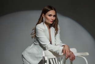 Pronašli smo H&M blejzer koji ćete nositi iznova i iznova tokom cele jeseni
