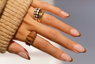 Latte Nails: Trendi manikir koji morate isprobati ove jeseni
