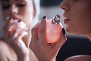 Zašto jedan parfem ne miriše isto na svim ljudima?