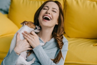 Zašto treba da se osmehujete svom psu?
