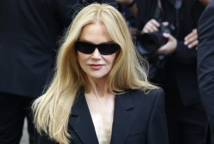 Nikol Kidman dokazuje da je medeno plava najlepša nijansa sezone