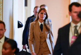 Melanija Tramp: Prva dama dolazi u Kapitol u apsolutnom power dressing izdanju