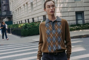 Džemperi sa rombovima: retro dijamanti koji osvajaju zimu