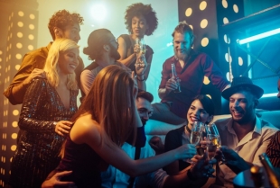 Zašto više nije cool ostajati do jutra: Nova era zabave i wellnessa