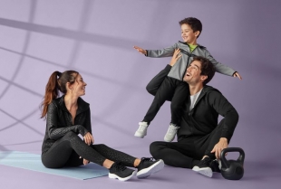 Moderna i funkcionalna sportska odeća za celu porodicu – trendovi 2026