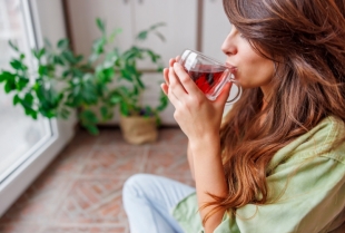 Tajna nutricionista: 5 napitaka za zdrava creva bez nadimanja