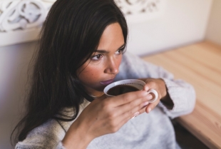 Coffee nap je najnoviji trik za više energije: Popijte kafu, pa odspavajte 20 minuta