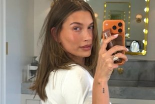 Ovi nokti izgledaju kao luksuz na rukama: Prozirni mirror manikir je najveći beauty trend 2026.