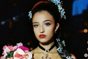 Leoni Kasel debitovala na modnoj pisti sa 16 godina – Ćerka Monike Beluči otvorila Dolce & Gabbana reviju