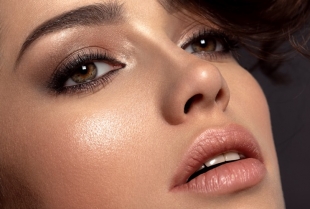 Toasty Makeup: viral letnji makeup koji svi kopiraju sa TikToka