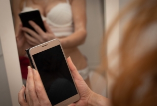 ChatGPT postaje tvoj seksi partner? OpenAI uvodi Adult Mode i svi pričaju o tome