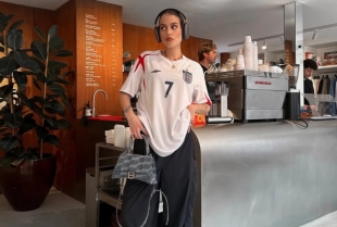 Može li se fudbalski dres nositi sa stilom? Da, i želimo da kopiramo ovih 10 izgleda